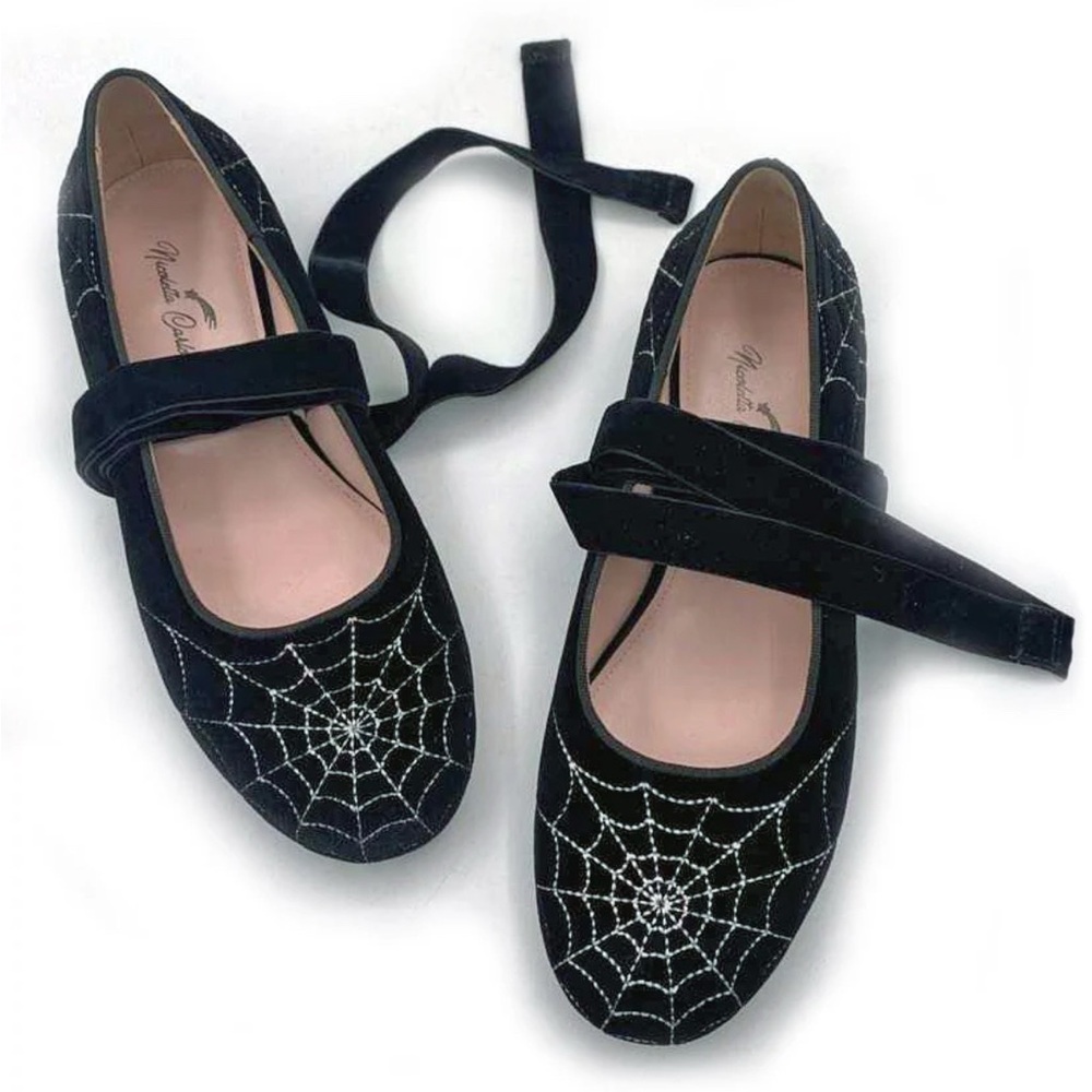 Black Velvet Spider Web Flats